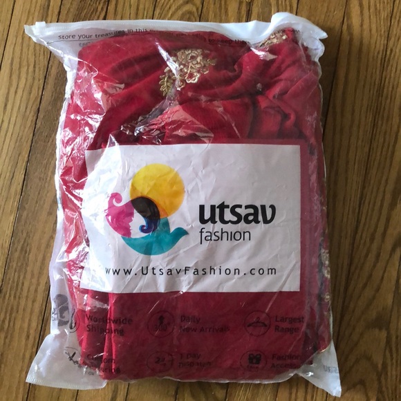 Embroidered Georgette Abaya Style Suit - Picture 4 of 4